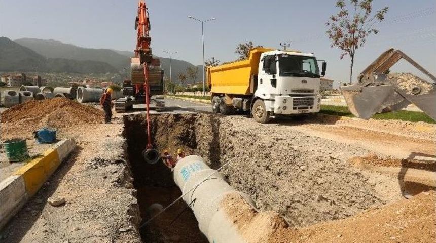 Honaz&rsquo;da 30 Yıllık Alt Yapılar Yenileniyor