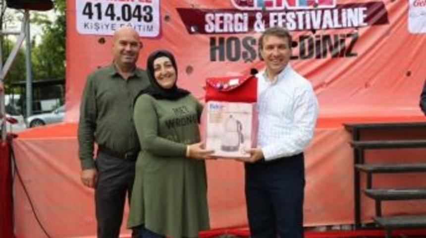 Ko-mek Genel Sergisinde Sanatla B&uuml;t&uuml;nleştiler