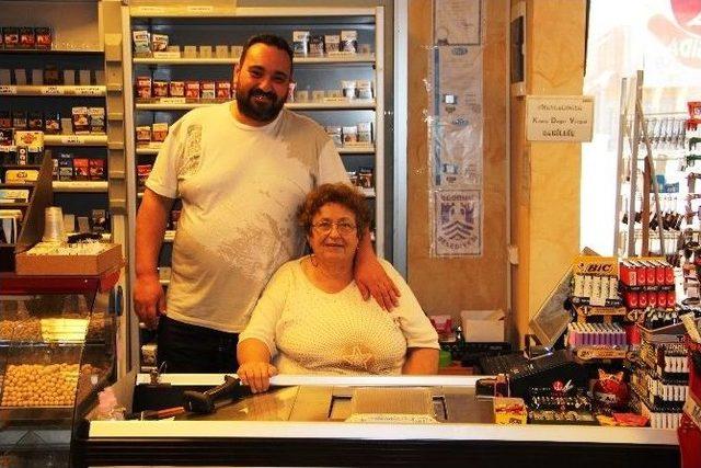 Bodrum&rsquo;da B&uuml;y&uuml;k Marketler K&uuml;&ccedil;&uuml;k Esnafa İsyan Ettirdi 1