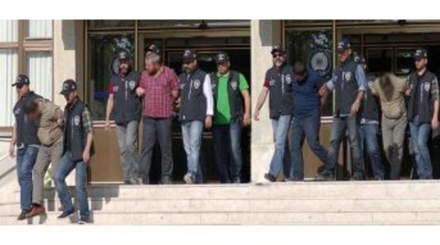 Nihat Zeybek&ccedil;i&rsquo;nin Kurduğu Firmadan Hırsızlık Yapan Şahıslar Tutuklandı