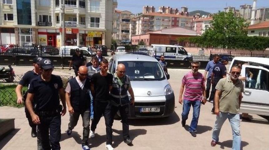 Cinayet Zanlıları Adliyeye Sevk Edildi