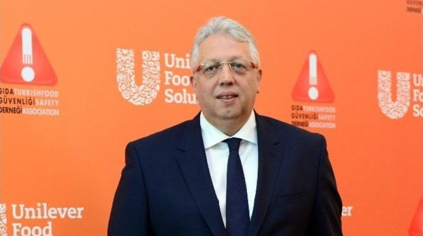 &ldquo;g&uuml;venilir Eller Projesinde Hedef 3 Yılda 30 Bin Şefe Gıda G&uuml;venliği Sertifikası&rdquo;