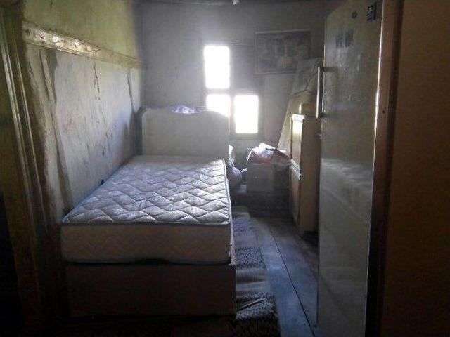 Gönüllü Gençlerden İhtiyaçlı Ailelere Yardım 1