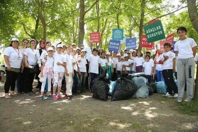 Öğrencilerden Örnek Davranış