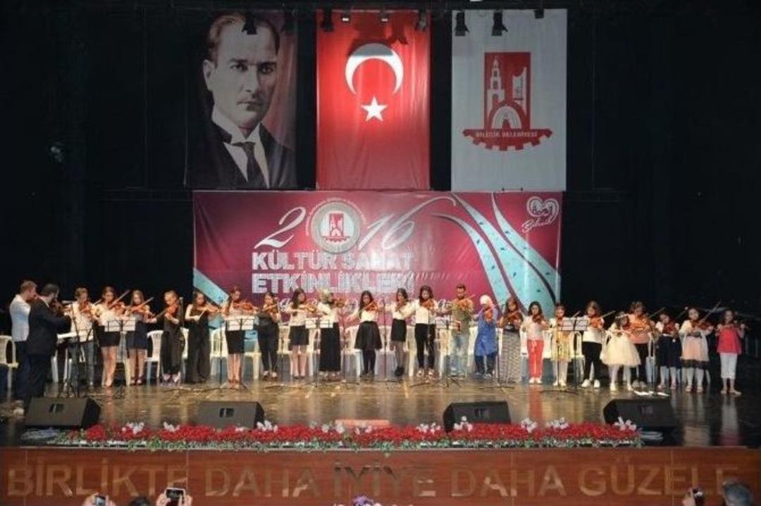 Bilecik&rsquo;te Kursiyerlerin Sertifika Sevinci