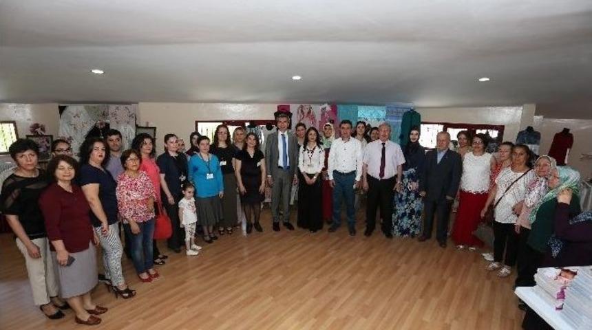 Denizli&rsquo;de El Emeği G&ouml;z Nuru Eserler Beğeniye Sunuldu