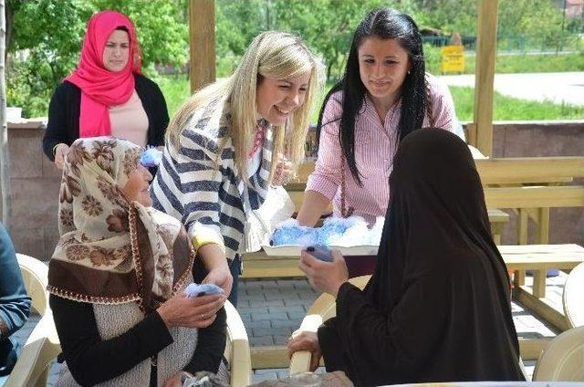 Başkan Bakıcı Çarşı Mahallelilerle Bir Araya Geldi