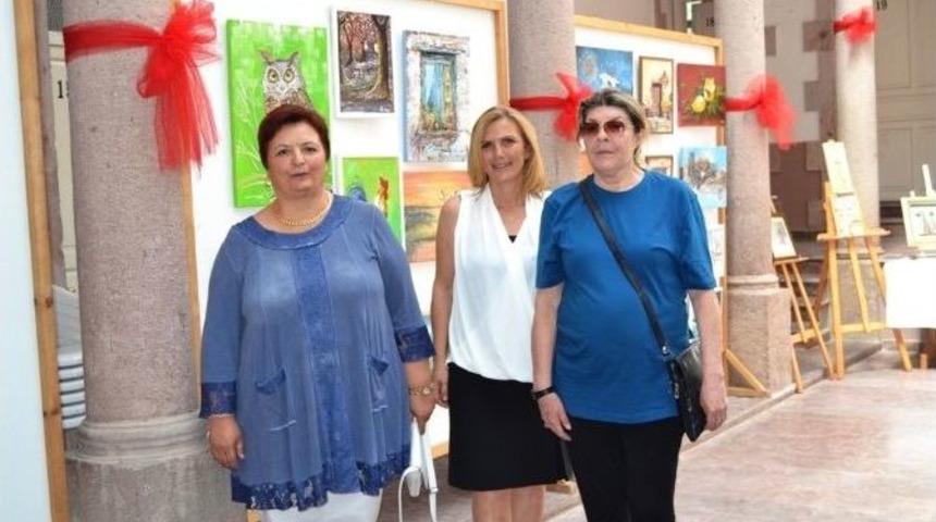 Ayvalık’ta Hem Kursiyerlerinden Anlamlı Vefa