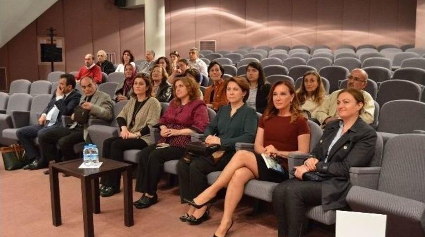 Vefat Eden Babası İ&ccedil;in Kitap Yazdı