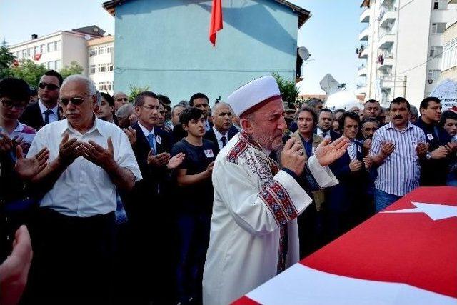 Giresunlu Şehit Polis Memuru Osman Bodur’a Son Görev