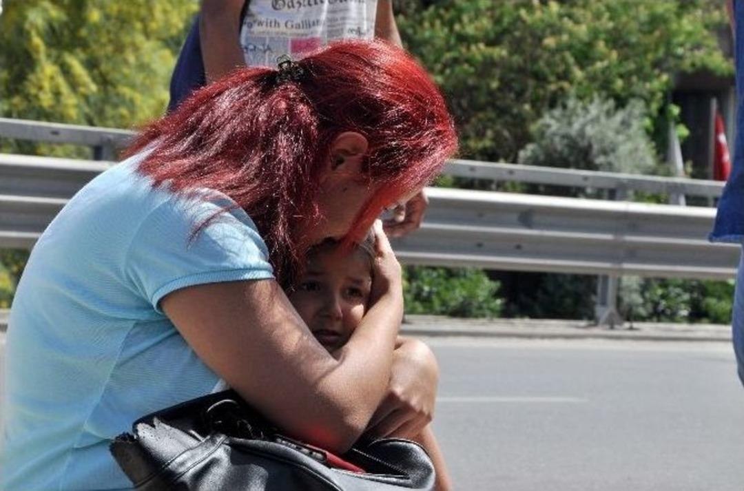 Antalya&rsquo;da Trafik Kazası: 3 Yaralı