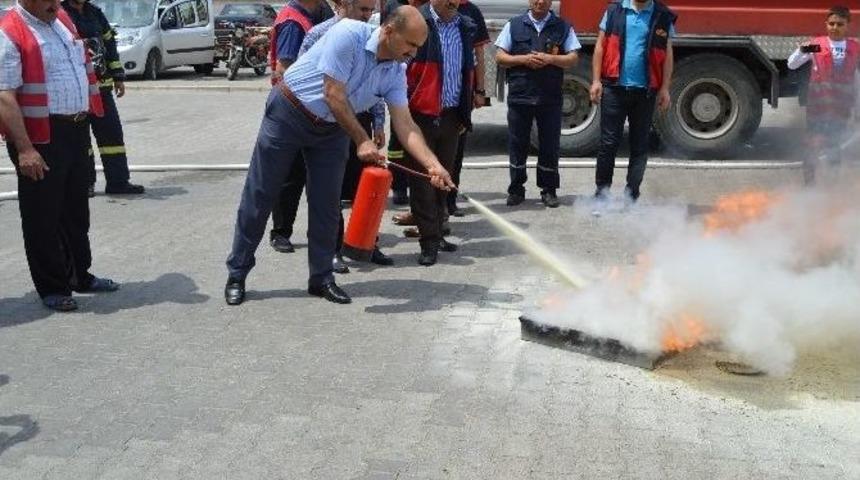 Hastanede Yapılan Tatbikat Ger&ccedil;eği Aratmadı