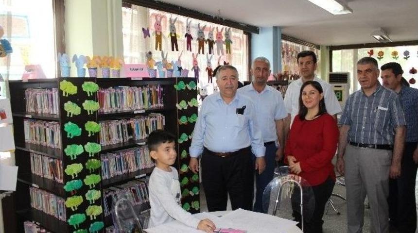 &Ouml;ğrencilerden Yıl Sonu Sergisi