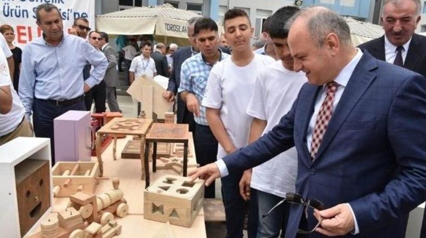 Meslek Lisesi &Ouml;ğrencilerinin Proje Sergisini Vali &Ccedil;akacak A&ccedil;tı