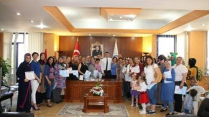 Step, Aerobik Ve Pilates Kursiyerlerine Sertifika