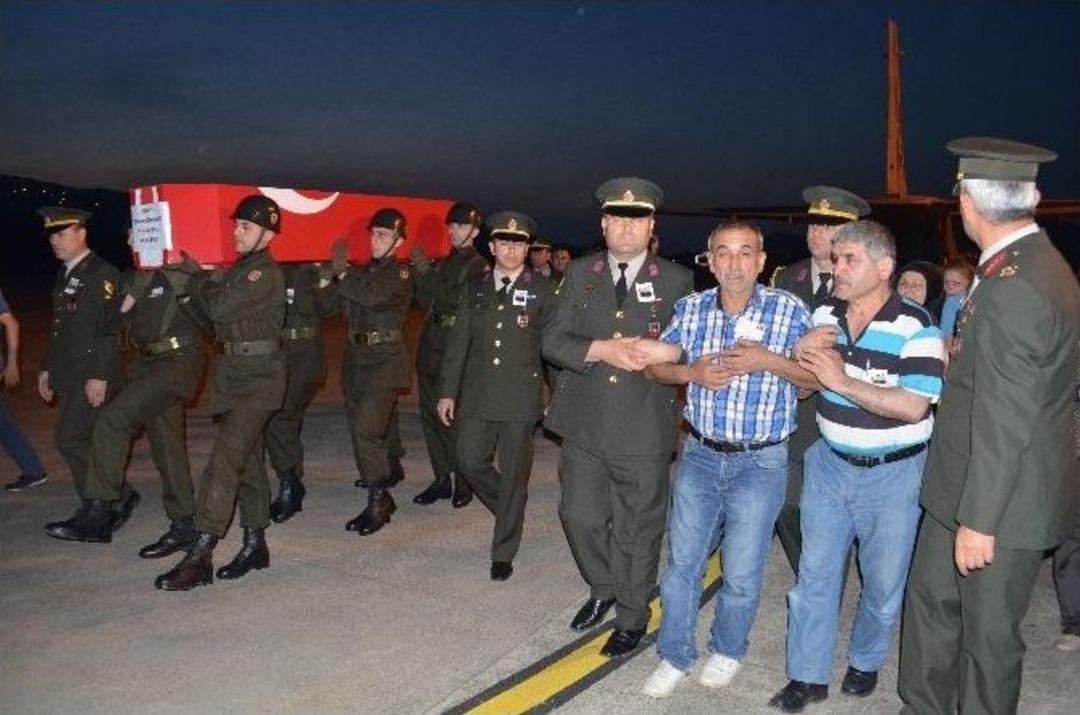 Şehit Okan Korkut&rsquo;un Naaşı Zonguldak&rsquo;a Getirildi