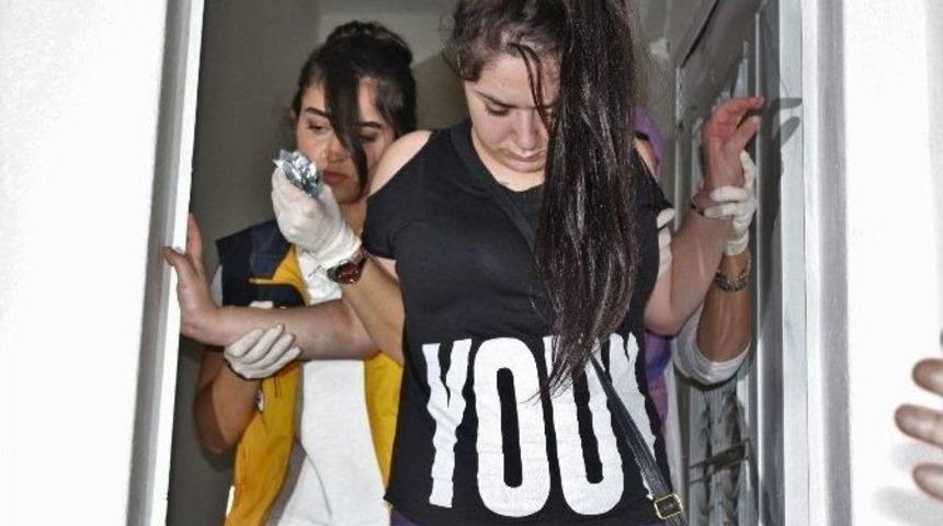 Bunalıma Giren Gen&ccedil; Kadın İntihara Teşebb&uuml;s Etti