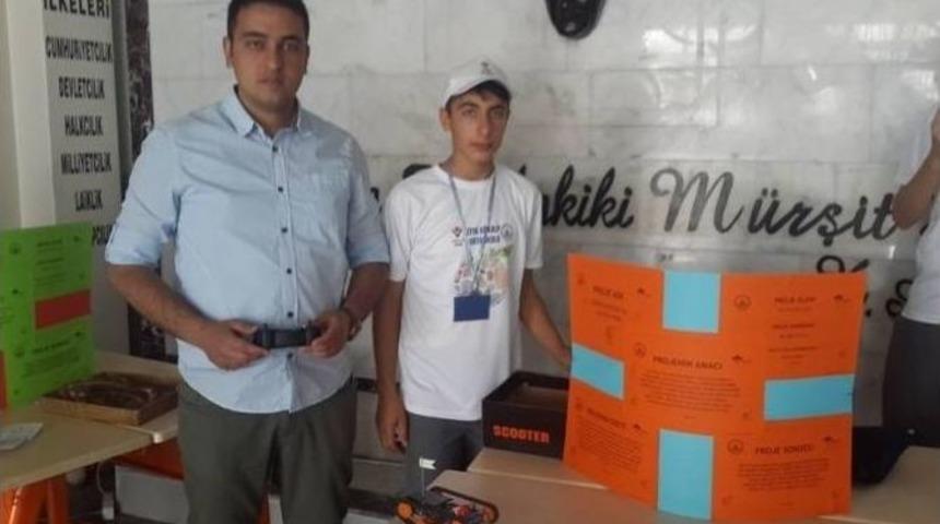Ak&ccedil;adağ&rsquo;da &Ouml;ğrenciler Projelerini Sergiledi