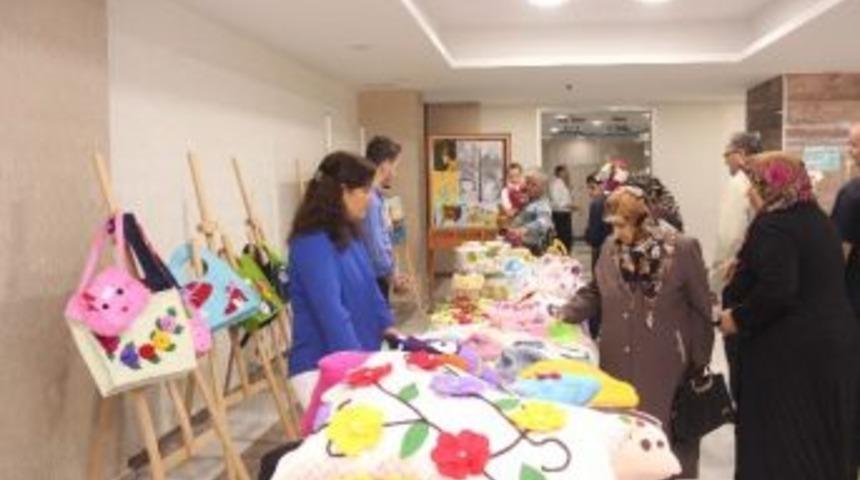 Ne&uuml; Meram Tıp Fak&uuml;ltesi Psikiyatri Servisinde Kermes D&uuml;zenlendi