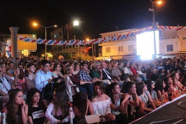 Unesco Kenti Bergama’da Sunay Akın Rüzgarı