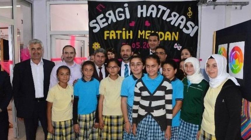 Başkan Sergi A&ccedil;ılışında