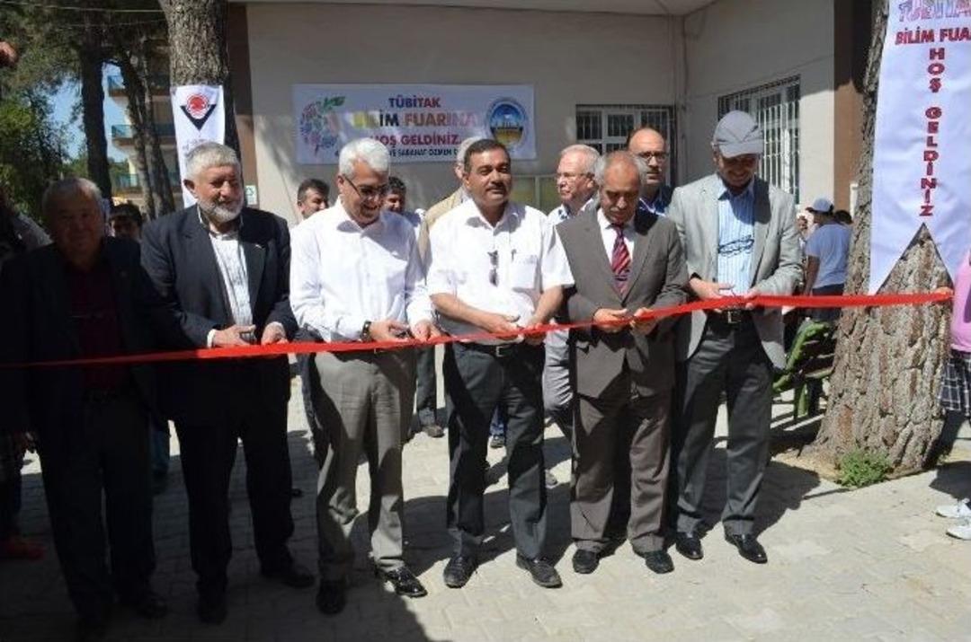 Kula&rsquo;da T&uuml;bitak Bilim Fuarı A&ccedil;ıldı