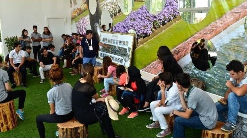 İtalyan Bah&ccedil;esi, Tarım Lisesi &Ouml;ğrencilerini Ağırladı