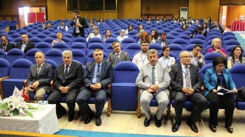 Om&uuml;&rsquo;de &rsquo;ulusal Tarımsal Biyoteknoloji Kongresi&rsquo; Başladı