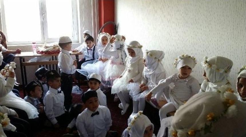 Miniklerden Yılsonu Etkinliği