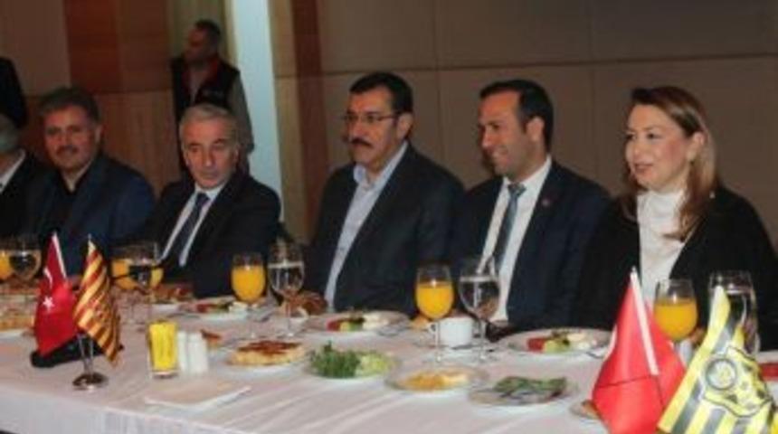 Gevrek, Bakan T&uuml;fenkci Ve Belediye Başkanı &Ccedil;akır İle G&ouml;r&uuml;şecek