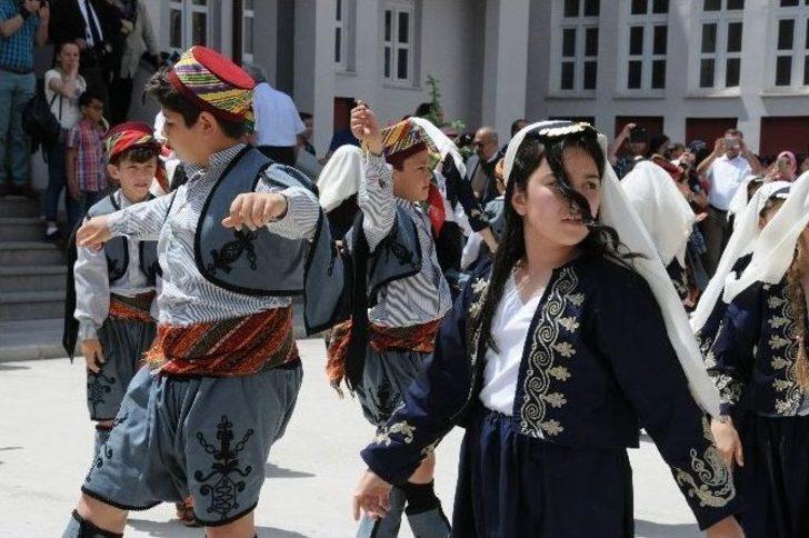 Öğrenciler Mehmet Akif’in Şiiriyle Ödüllendirildi G4