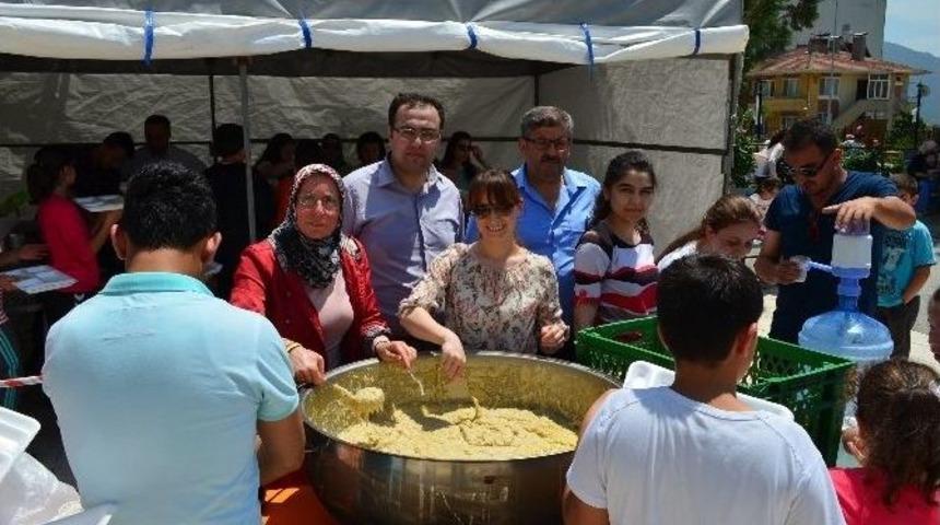 Kargı Atat&uuml;rk İlk&ouml;ğretim Okulu&rsquo;nda Keşkek G&uuml;n&uuml; D&uuml;zenledi