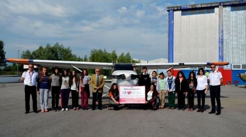 &Ouml;ğrenciler İlk Kez U&ccedil;tu