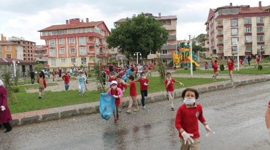 Tosya&rsquo;da &Ouml;ğrencilerden &Ouml;rnek Proje: "temiz &Ccedil;evre Temiz Toplum"