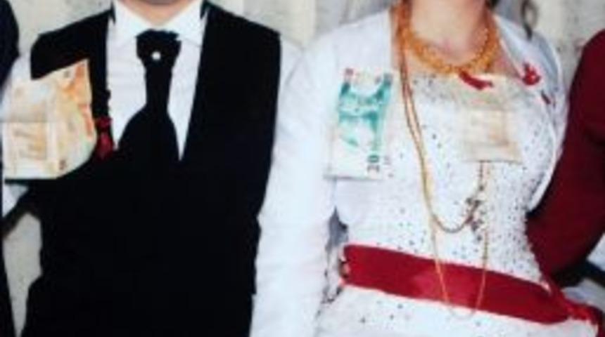 Kocasının Benzin D&ouml;k&uuml;p Yaktığı Kadın &Ouml;ld&uuml;