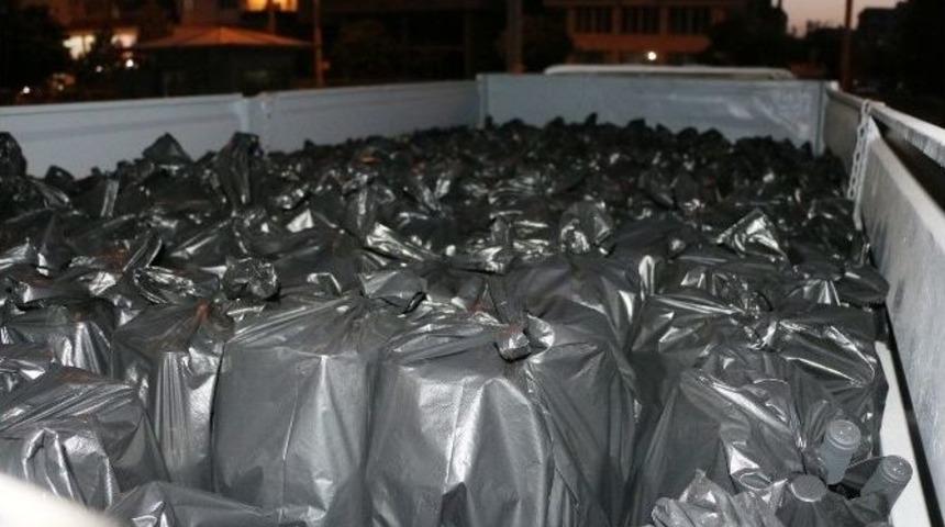 Mardin&rsquo;de 5 Bin 650 Şişe Ka&ccedil;ak İ&ccedil;ki Ele Ge&ccedil;irildi