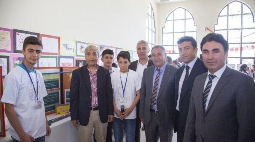 Ahlat&rsquo;ta T&uuml;bitak Bilim Fuarı