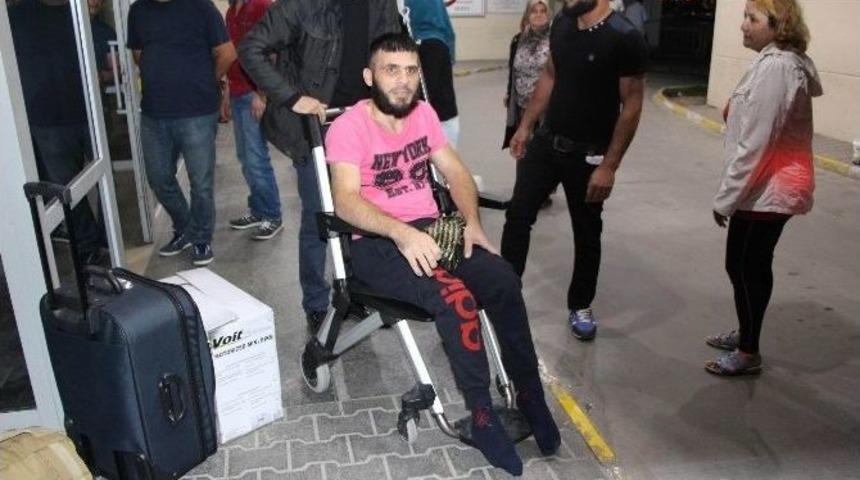 Tedavileri İ&ccedil;in Para Bulunamayan T&uuml;rkmenler Geri G&ouml;nderildi