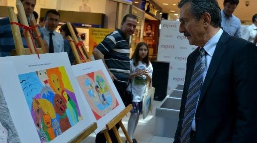 Hayvan Sevgisini Resimle Anlattılar