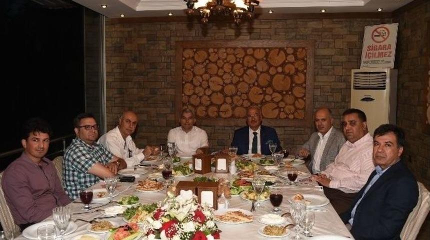 Tarsus &Uuml;niversitesi İ&ccedil;in Değerlendirme Toplantısı