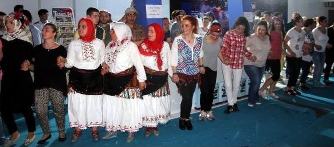 Bursa&rsquo;da Trabzon G&uuml;nleri&rsquo;nde Mıhlama Şov