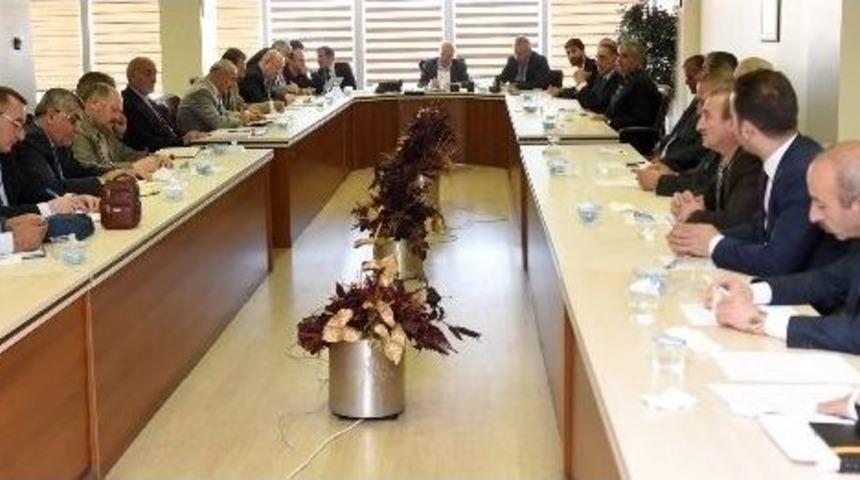 Sekmen: &ldquo;muhtarlar Yerel Y&ouml;netimin Hamisidir&rdquo;