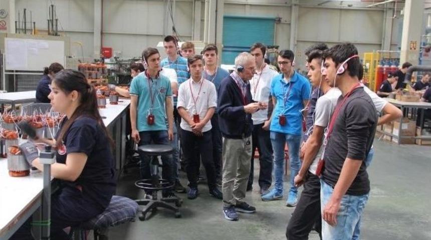 Soma End&uuml;stri Meslek Lisesi &Ouml;ğrencileri İzmir Sanayisini Gezdi