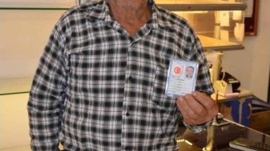 5 G&uuml;nd&uuml;r Kayıp Oğlunu Arıyor