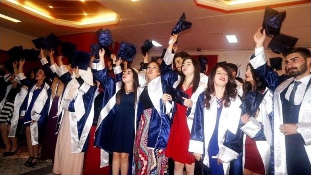 Sarıg&ouml;l Myo&rsquo;da Mezuniyet Coşkusu