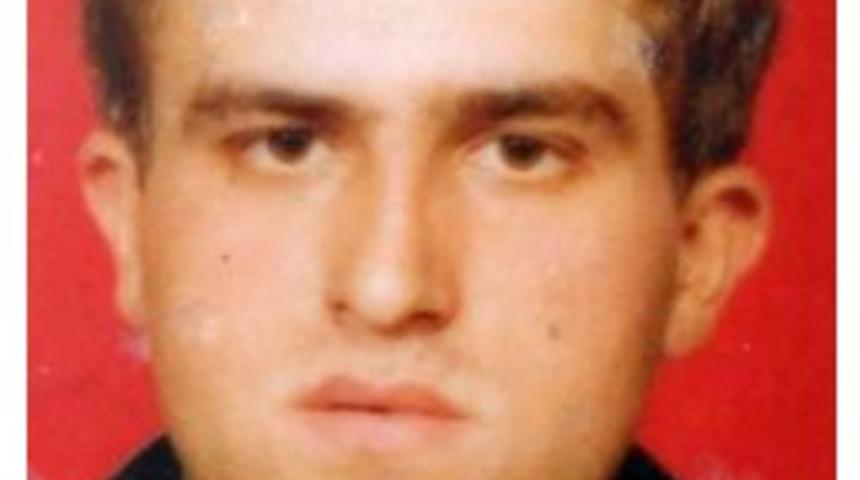 Platformdan D&uuml;şen İş&ccedil;i Hayatını Kaybetti