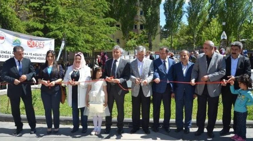 Tatvan&rsquo;da El Sanatları Sergisi