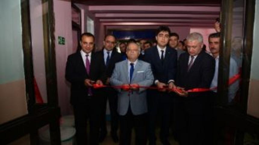 Mucur İl&ccedil;e Devlet Hastanesine D&ouml;rt Cihazlı Diyaliz &Uuml;nitesi A&ccedil;ılışı Yapıldı