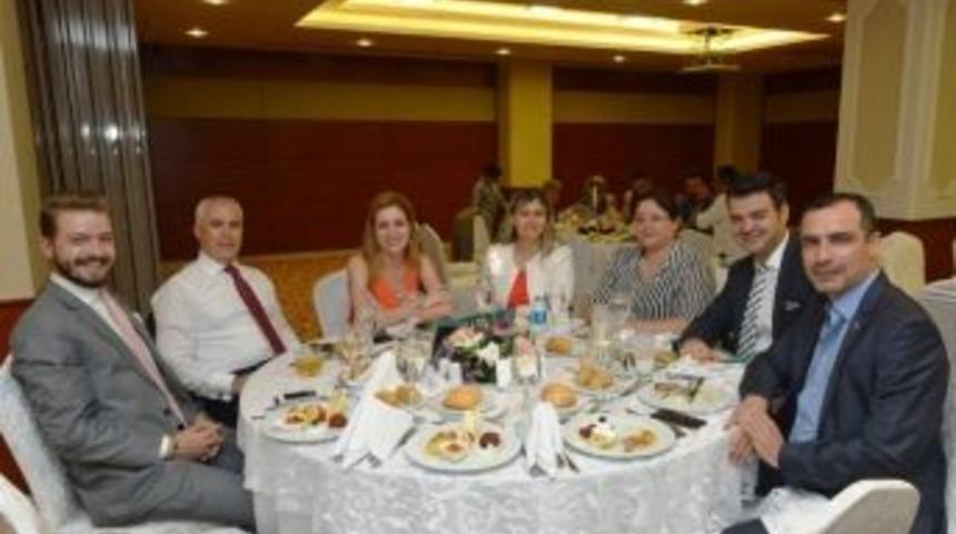 Spor Şenliklerine Destek Verenlere Fidanlı Teşekk&uuml;r