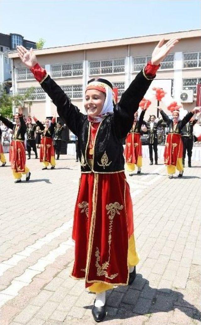 Tekkeköy’de Yıl Sonu Sergisi